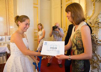 Děti uprchlíků byly oceněné za výborné studijní výsledky