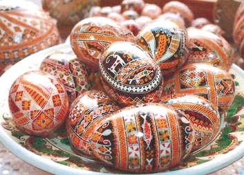 Výstava ukrajinských výšivek a lidových řemesel