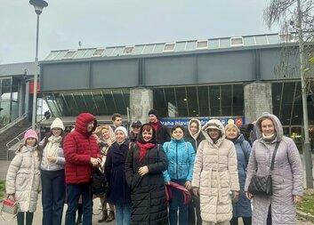 Dne 17. listopadu 2024 klienti Integračního centra pro cizince navštívili Prahu